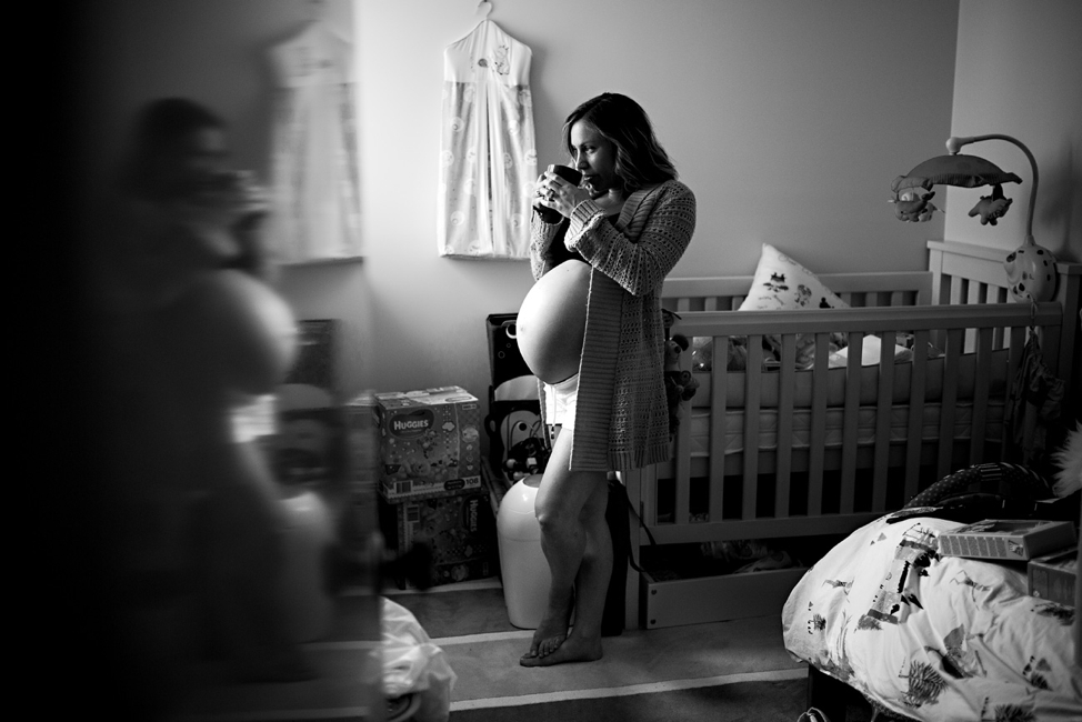 Maternity session at home - Shannon.