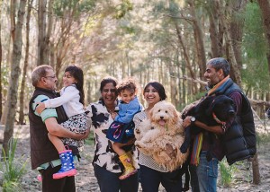 Prue Vickery Sri Lankan Extended Family With Dogs Photography